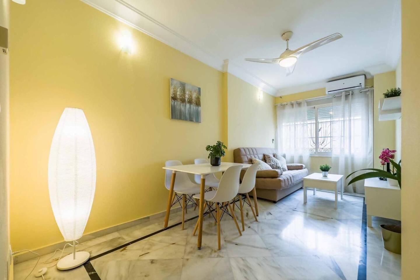 Cyv Centrally Located 1 Bed 1 Bath Near The Appartement Fuengirola